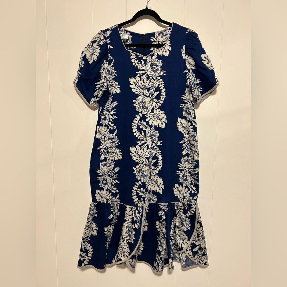 Vintage Shannon Marie Blue Dress with White Floral Pattern size L